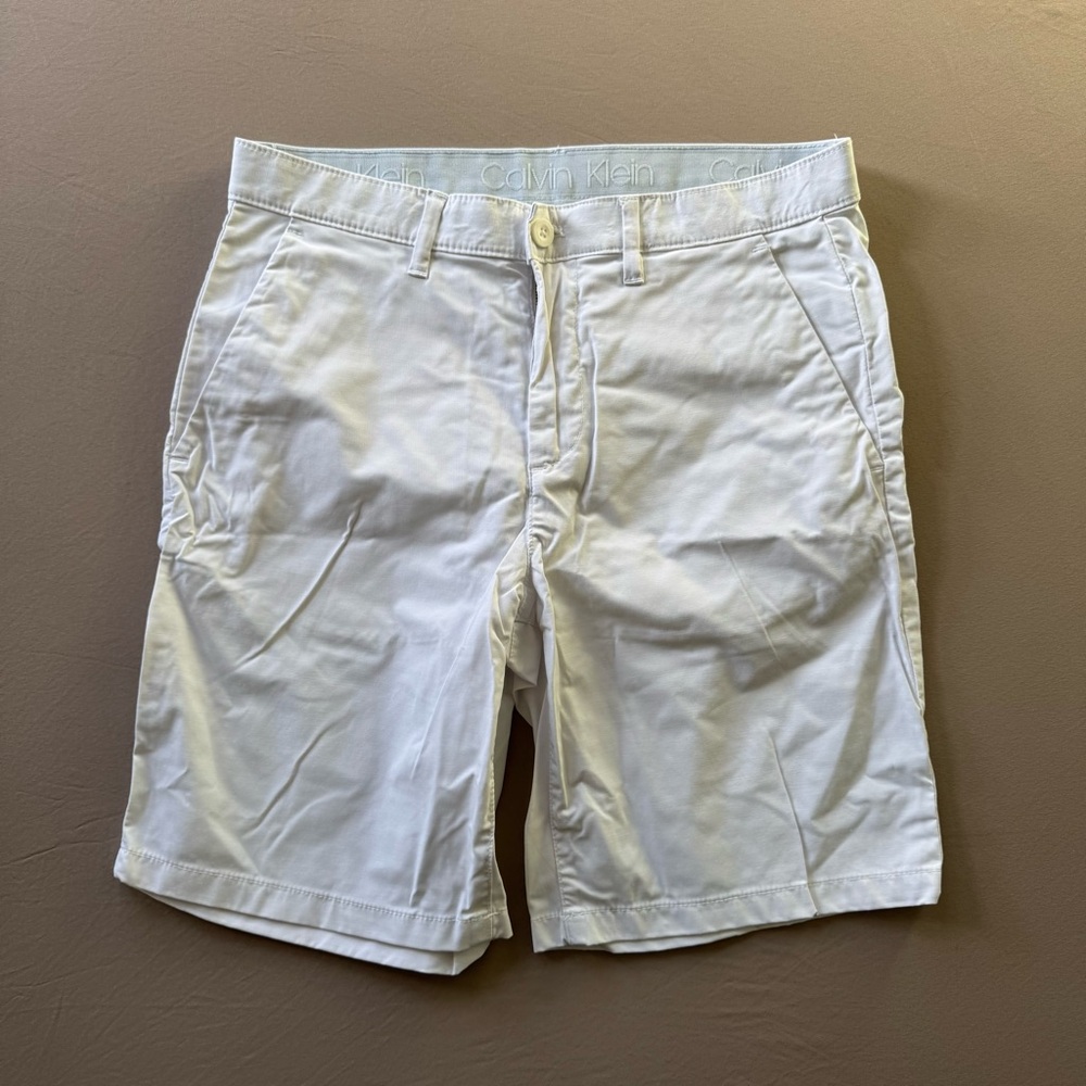 Calvin Klein Slim Fit Infinite Flex Chino Shorts
